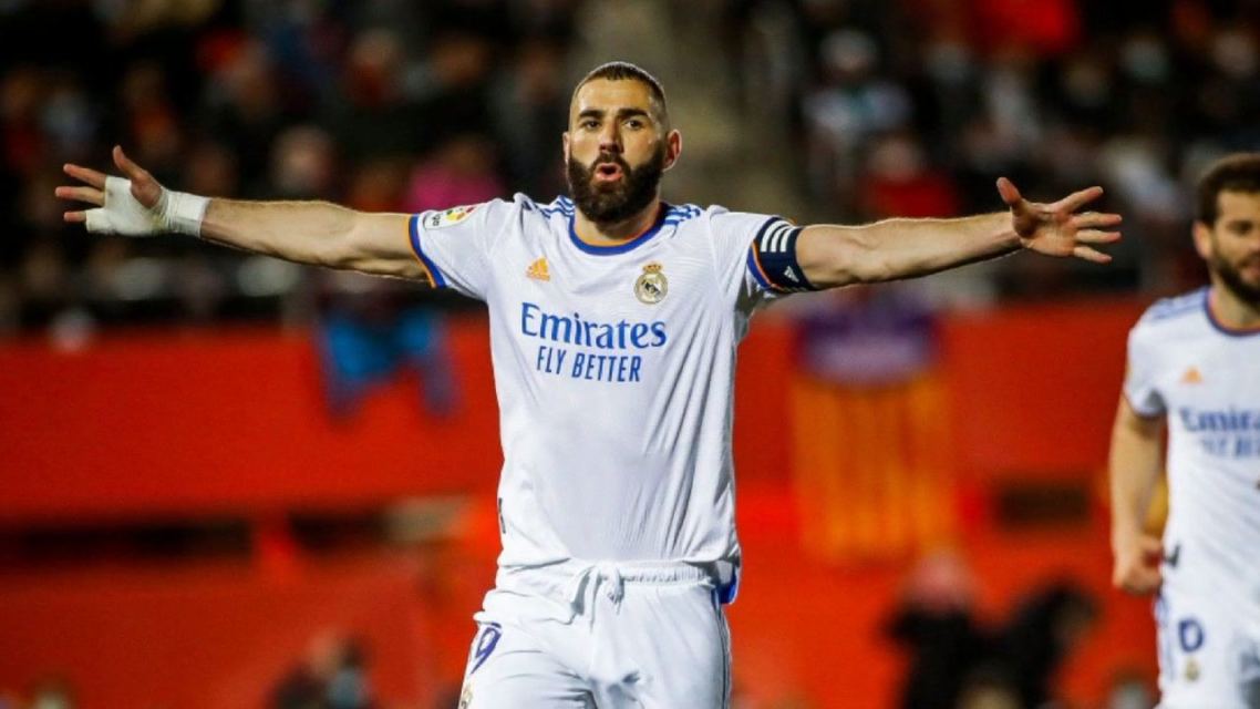 土耳其翻盘法国，本泽马制霸全场的简单介绍