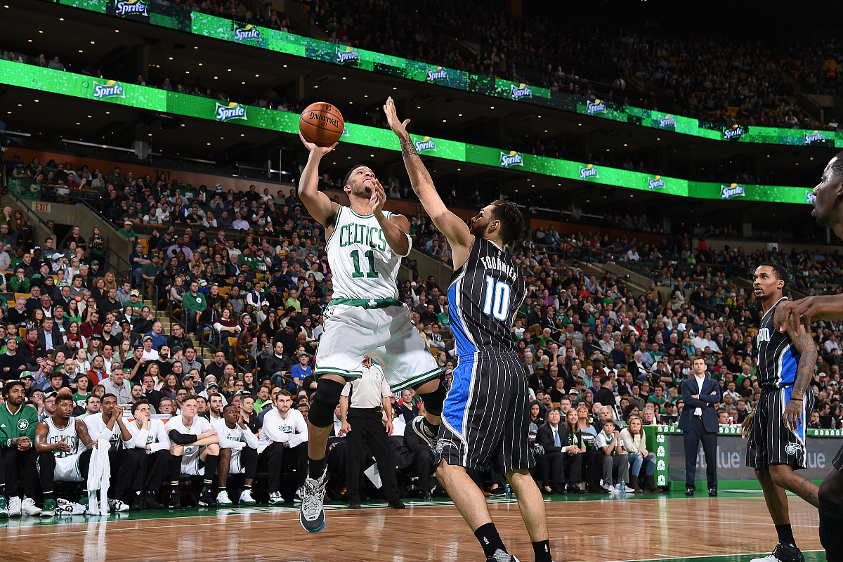 开云平台-独行侠轻取凯尔特人,拉塞尔高光表现的简单介绍