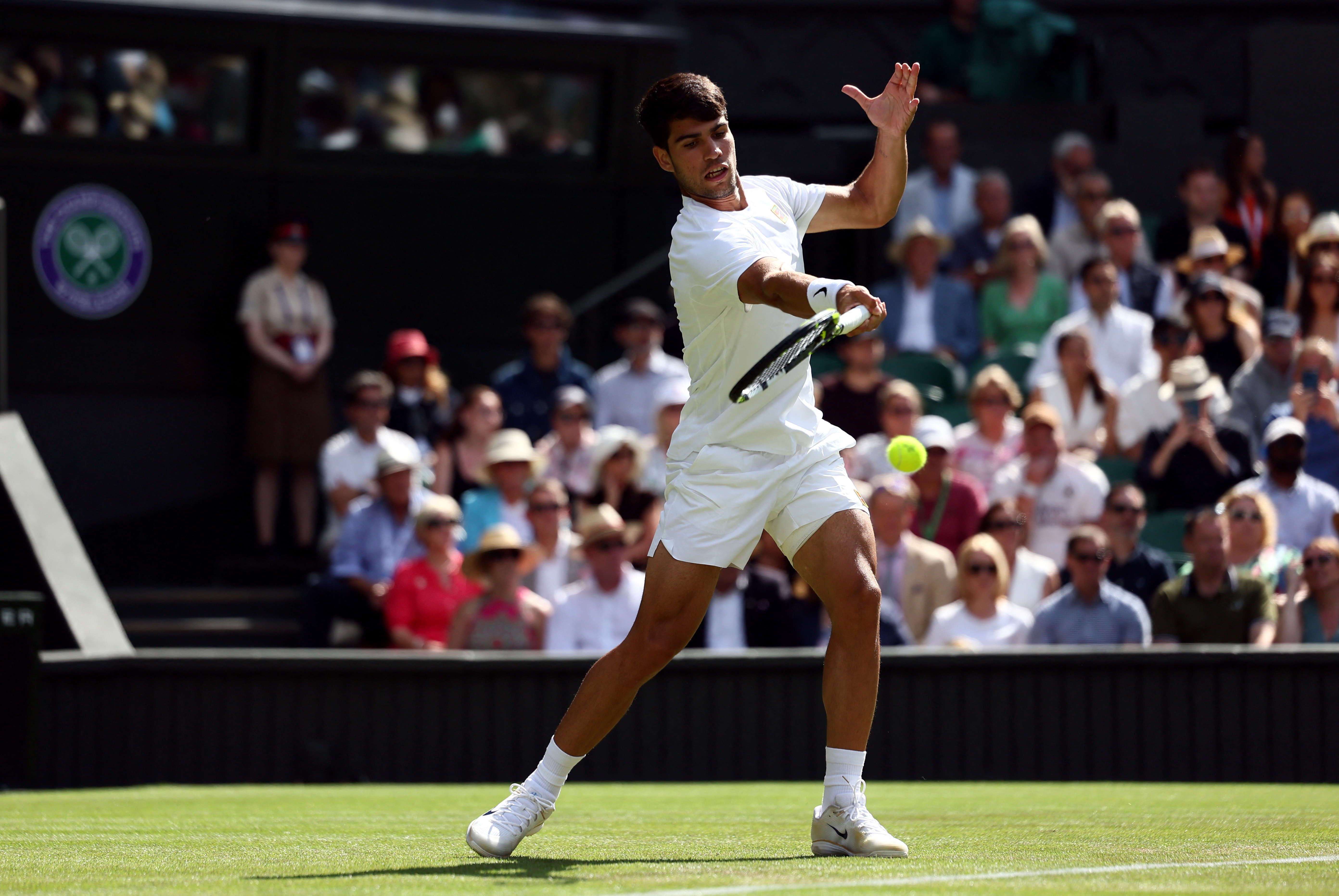 开云体育平台APP-包含欧洲网球队爆冷澳大利亚网球队,阿尔卡拉斯送出助攻的词条