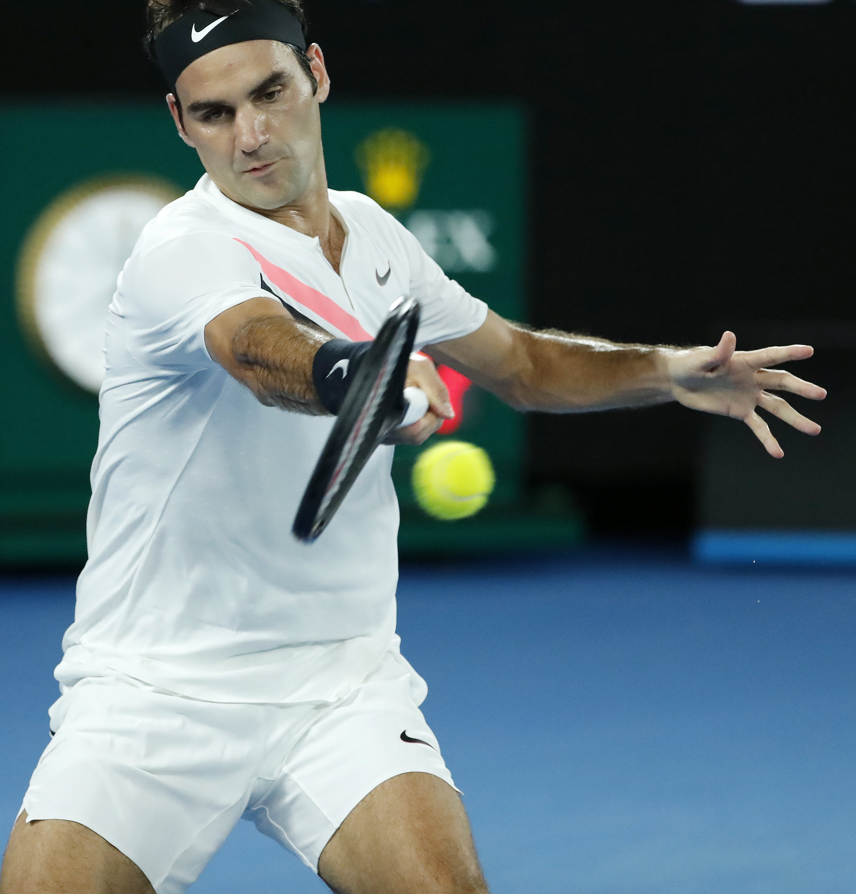 开云体育-世界网球队险胜澳大利亚网球队，费德勒统治全场的简单介绍