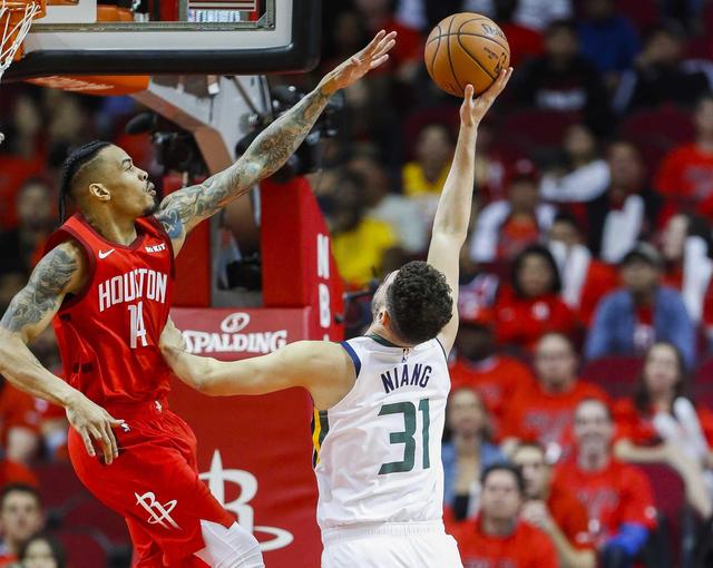 开云体育app-包含球队打出精巧配合,取得惊人成绩的词条