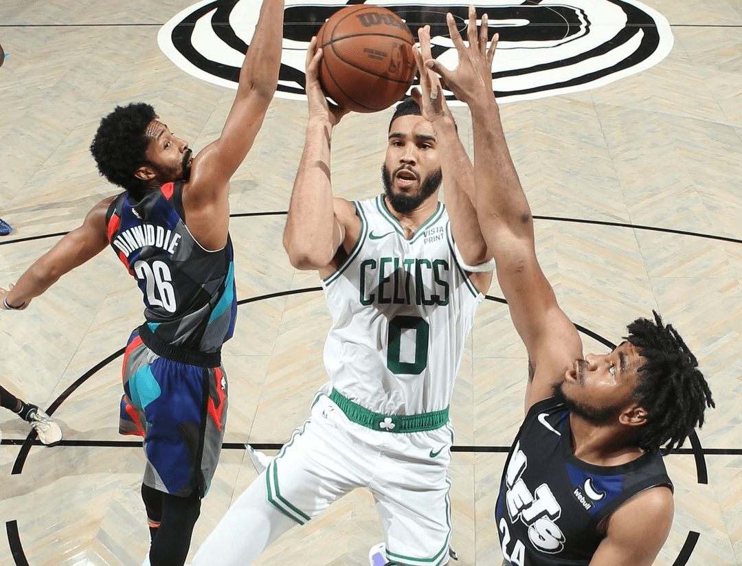 开云足球直播-关于凯尔特人队员状态神勇,连胜创纪录的信息