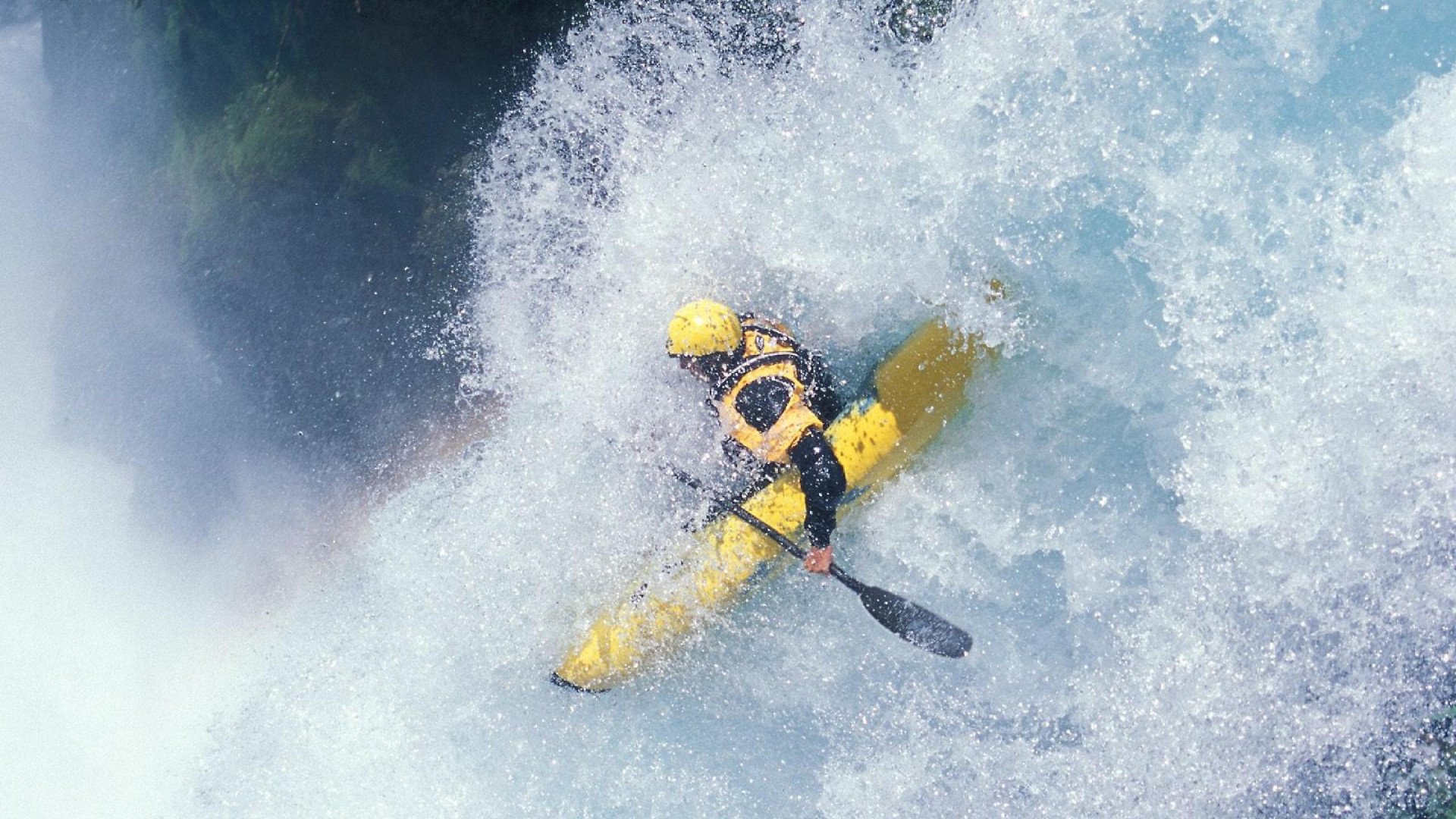 北欧神话续写，芬兰压哨绝杀马德里竞技，穆勒点燃赛场引爆奇迹之夜