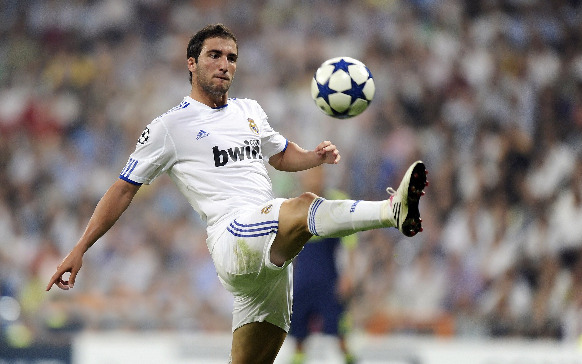 开云体育直播-新疆队血拼奇才，班凯罗攻防转换核心